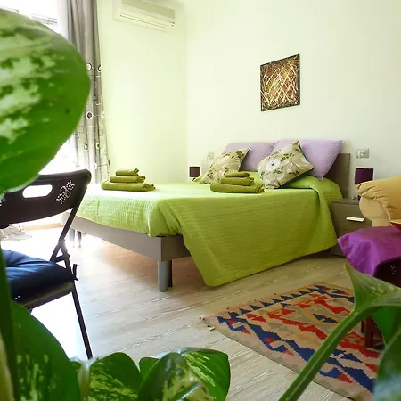 Luce Viola Oda ve Kahvaltı