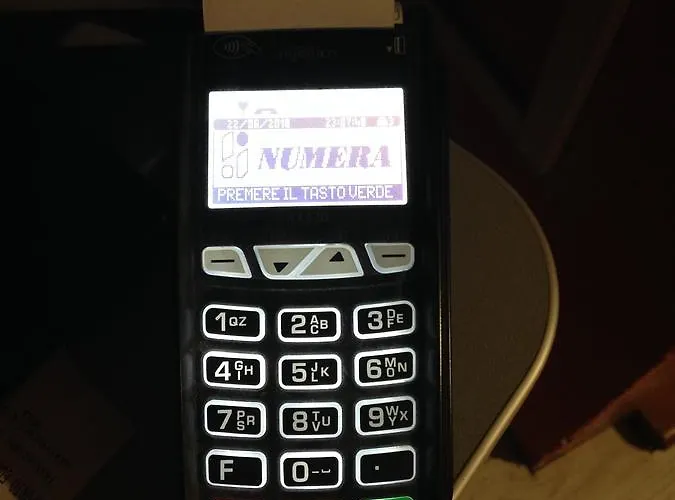 ベッド・アンド・ブレックファスト Luce Viola 3*